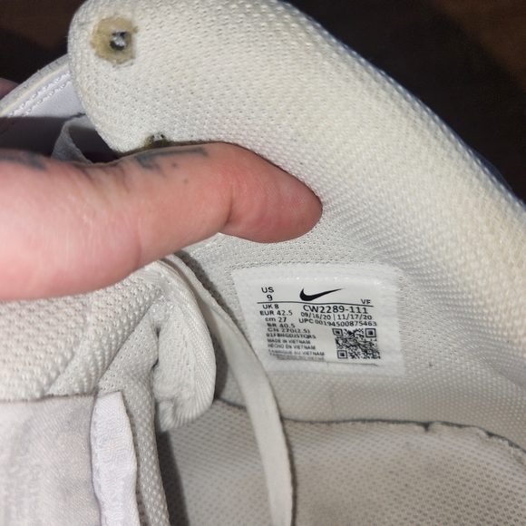 Nike Airforce 1 High Tops - Picture 4 of 5